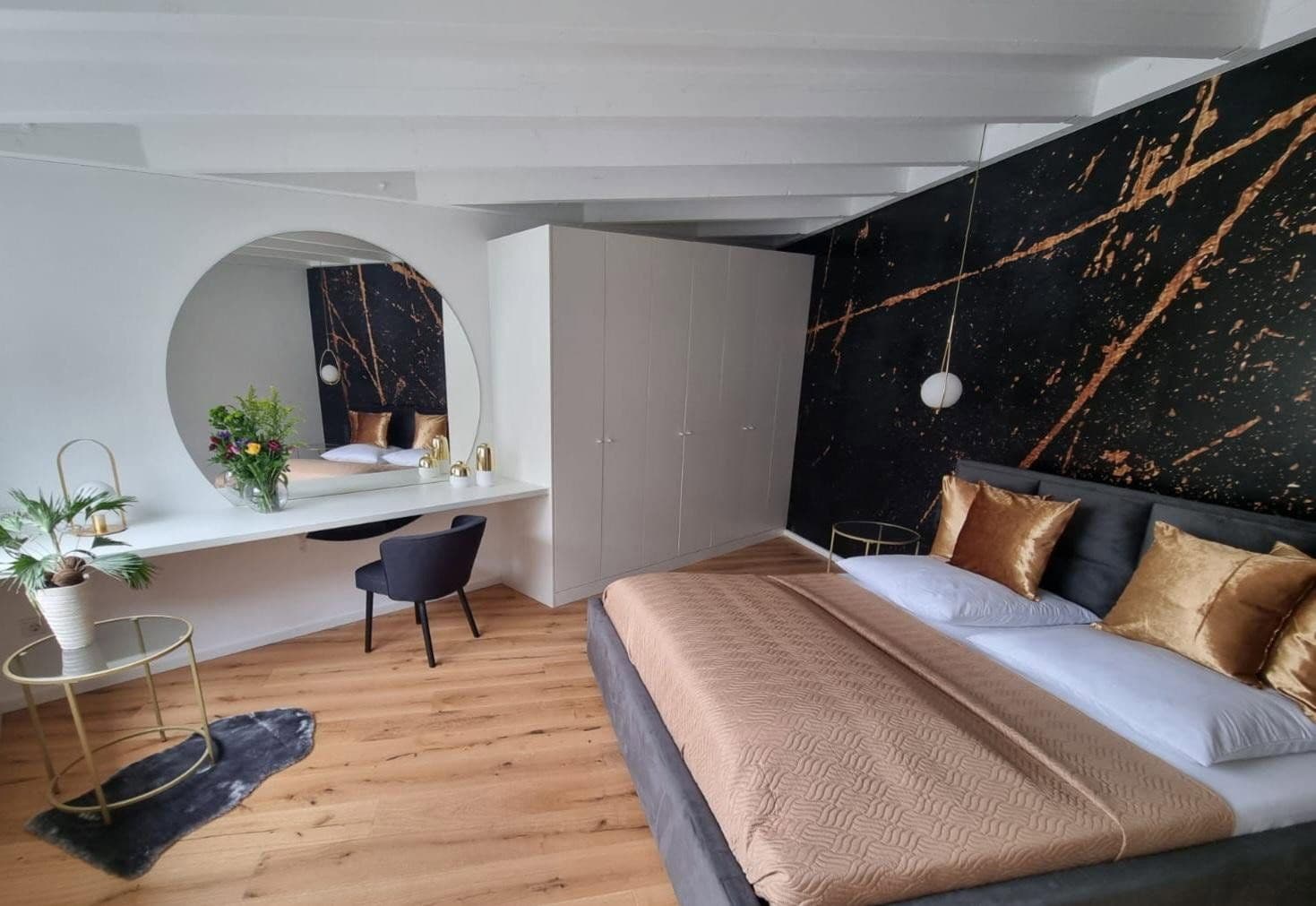Pronájem bytu 2+1 60 m², Oberbilker Allee, 39, Düsseldorf, Severní Porýní-Vestfálsko Pronájem bytu 2+1 60 m², Oberbilker Allee, 39, Düsseldorf, Severní Porýní-Vestfálsko