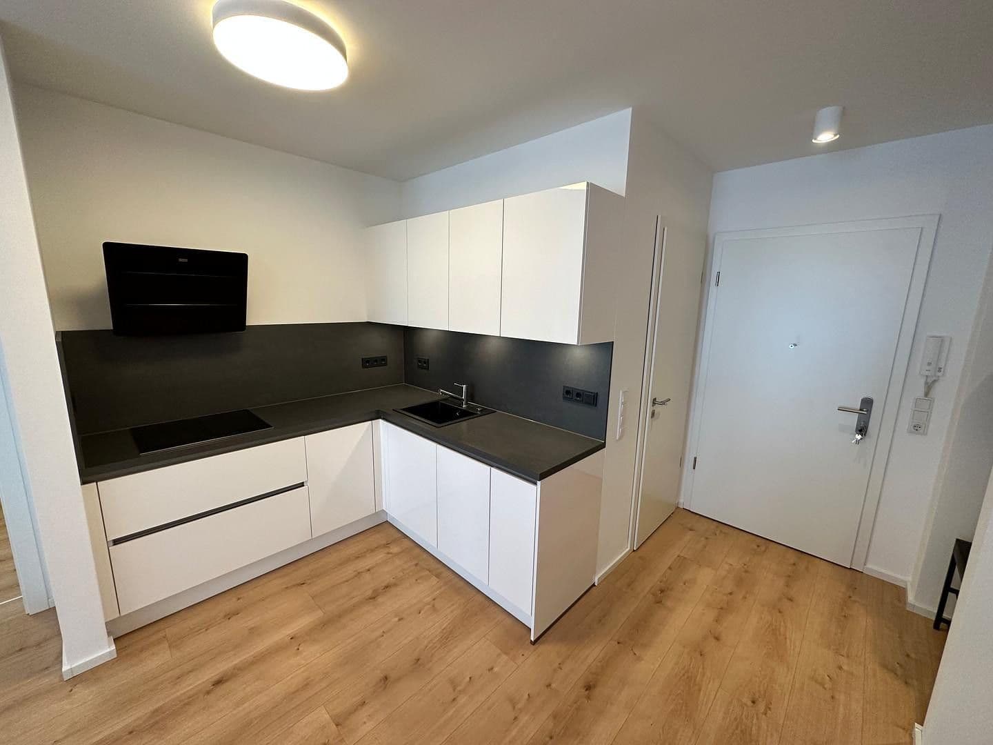 Pronájem bytu 2+1 65 m², Frida-Kahlo-Straße 17, Braunschweig, Dolní Sasko Pronájem bytu 2+1 65 m², Frida-Kahlo-Straße 17, Braunschweig, Dolní Sasko