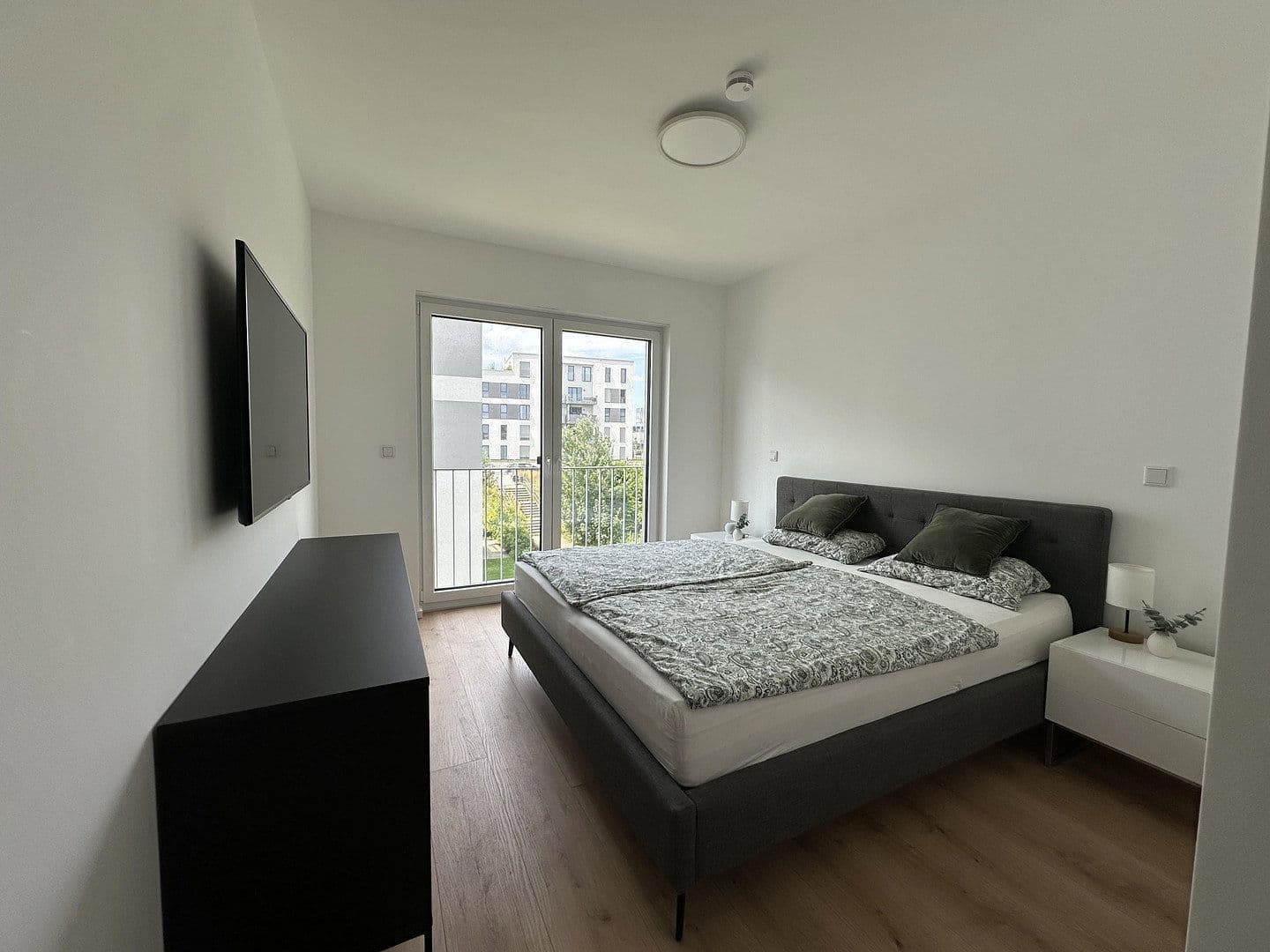 Pronájem bytu 2+1 65 m², Frida-Kahlo-Straße 17, Braunschweig, Dolní Sasko Pronájem bytu 2+1 65 m², Frida-Kahlo-Straße 17, Braunschweig, Dolní Sasko