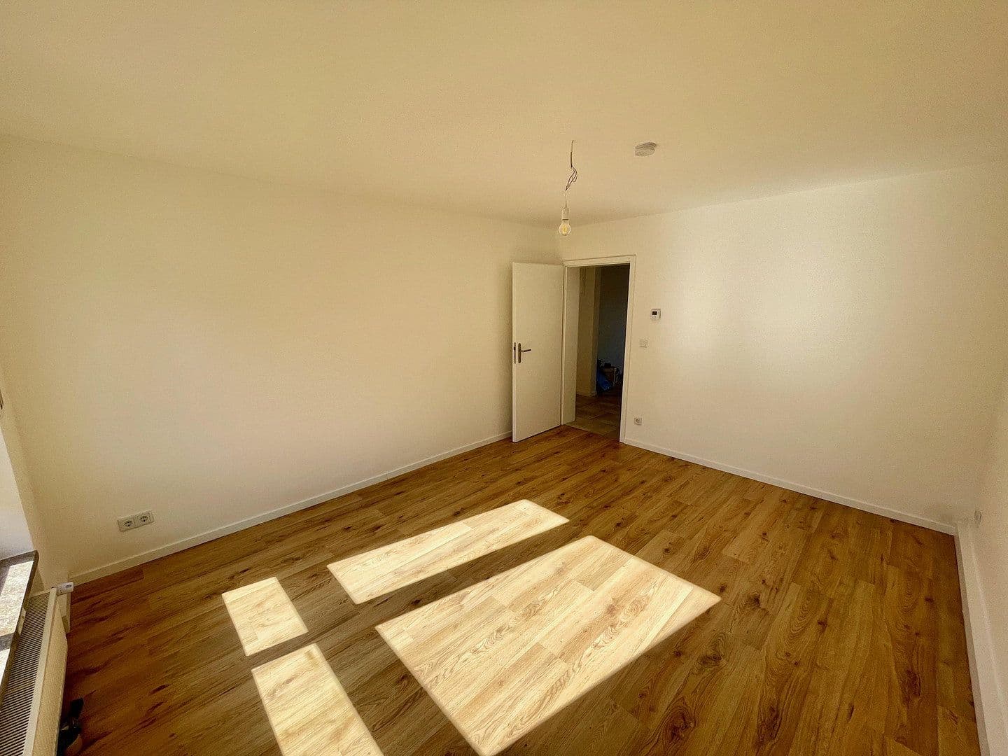 Pronájem bytu 2+1 60 m², St.-Franziskus-Str. 9, Kaiserslautern, Porýní-Falc Pronájem bytu 2+1 60 m², St.-Franziskus-Str. 9, Kaiserslautern, Porýní-Falc