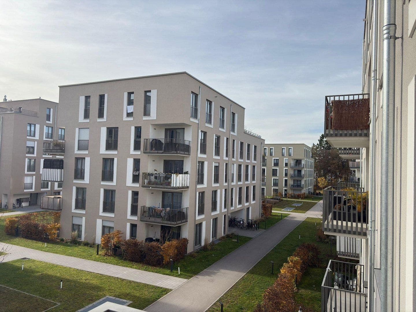 Pronájem bytu 2+1 50 m², Maria-Arndts-Str. 27, München Aubing, Bavorsko Pronájem bytu 2+1 50 m², Maria-Arndts-Str. 27, München Aubing, Bavorsko