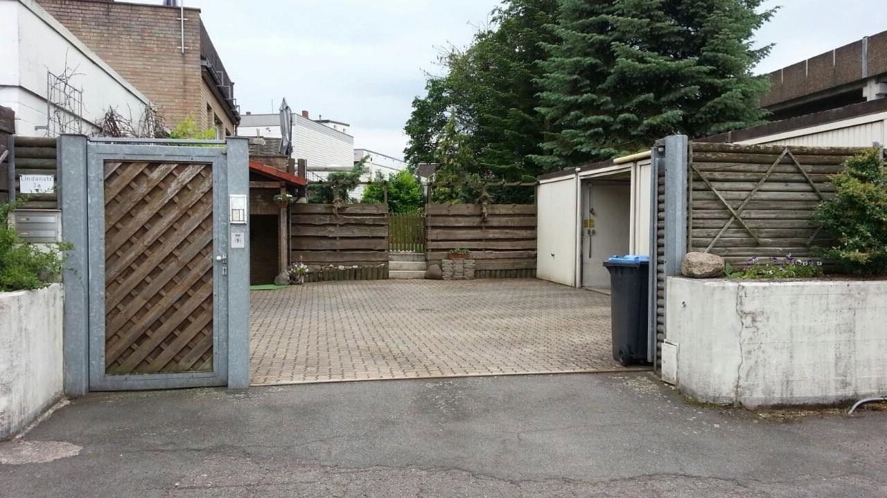 Pronájem bytu 3+1 86 m², Lindenstraße 3a, Peine, Dolní Sasko Pronájem bytu 3+1 86 m², Lindenstraße 3a, Peine, Dolní Sasko