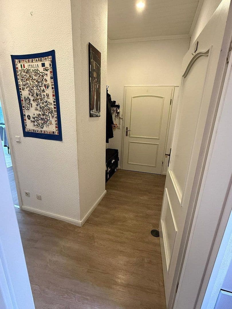 Pronájem bytu 3+1 86 m², Lindenstraße 3a, Peine, Dolní Sasko Pronájem bytu 3+1 86 m², Lindenstraße 3a, Peine, Dolní Sasko