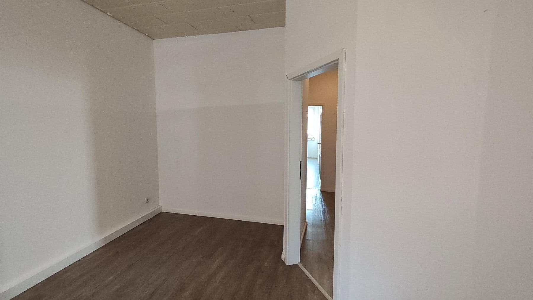 Pronájem bytu 3+1 86 m², Lindenstraße 3a, Peine, Dolní Sasko Pronájem bytu 3+1 86 m², Lindenstraße 3a, Peine, Dolní Sasko