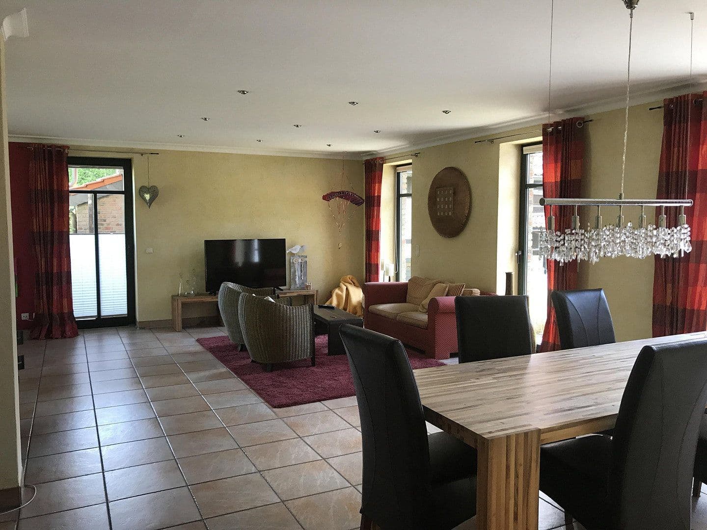 Prodej domu 345 m², pozemek 1.826 m², Mönchengladbach, Severní Porýní-Vestfálsko Prodej domu 345 m², pozemek 1.826 m², Mönchengladbach, Severní Porýní-Vestfálsko