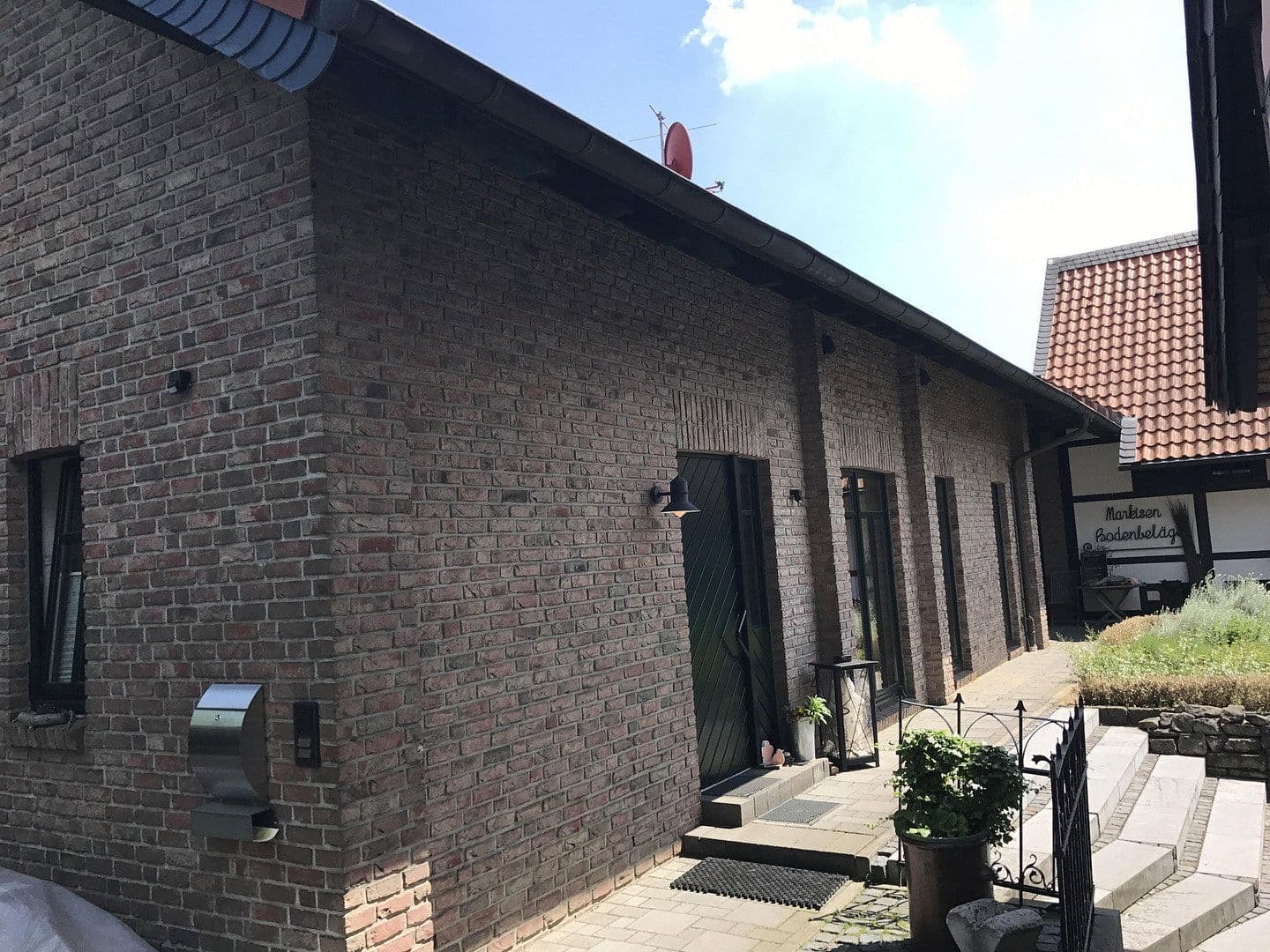 Prodej domu 345 m², pozemek 1.826 m², Mönchengladbach, Severní Porýní-Vestfálsko Prodej domu 345 m², pozemek 1.826 m², Mönchengladbach, Severní Porýní-Vestfálsko