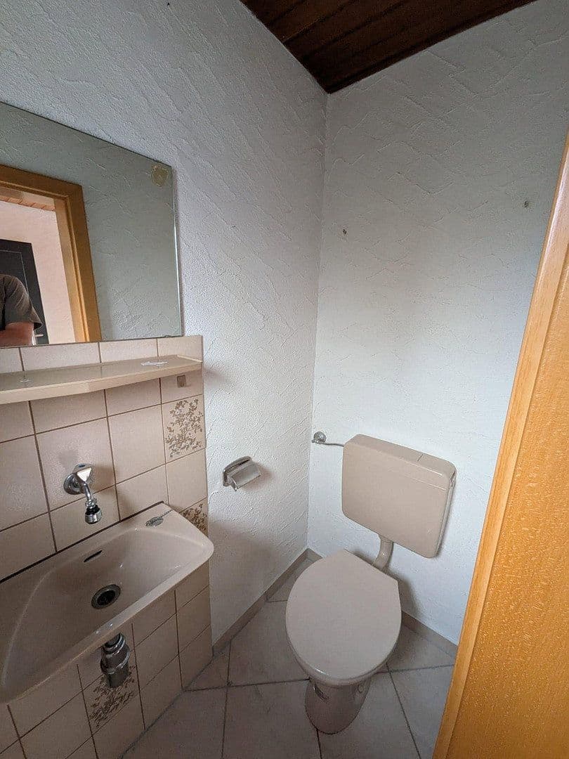 Prodej domu 88 m², pozemek 187 m², Schlesische Straße 38, Aalen, Bádensko-Württembersko Prodej domu 88 m², pozemek 187 m², Schlesische Straße 38, Aalen, Bádensko-Württembersko