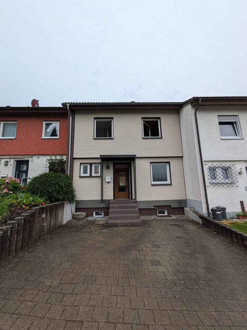 Prodej domu 88 m², pozemek 187 m², Schlesische Straße 38, Aalen, Bádensko-Württembersko Prodej domu 88 m², pozemek 187 m², Schlesische Straße 38, Aalen, Bádensko-Württembersko