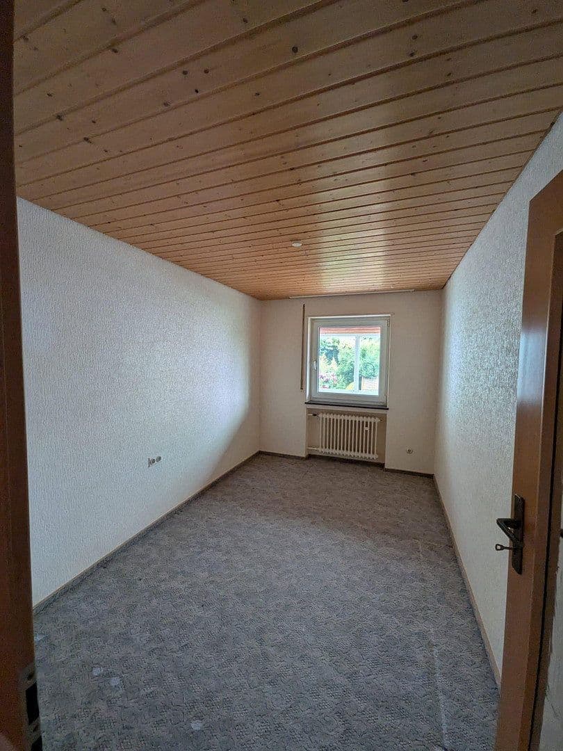 Prodej domu 88 m², pozemek 187 m², Schlesische Straße 38, Aalen, Bádensko-Württembersko Prodej domu 88 m², pozemek 187 m², Schlesische Straße 38, Aalen, Bádensko-Württembersko