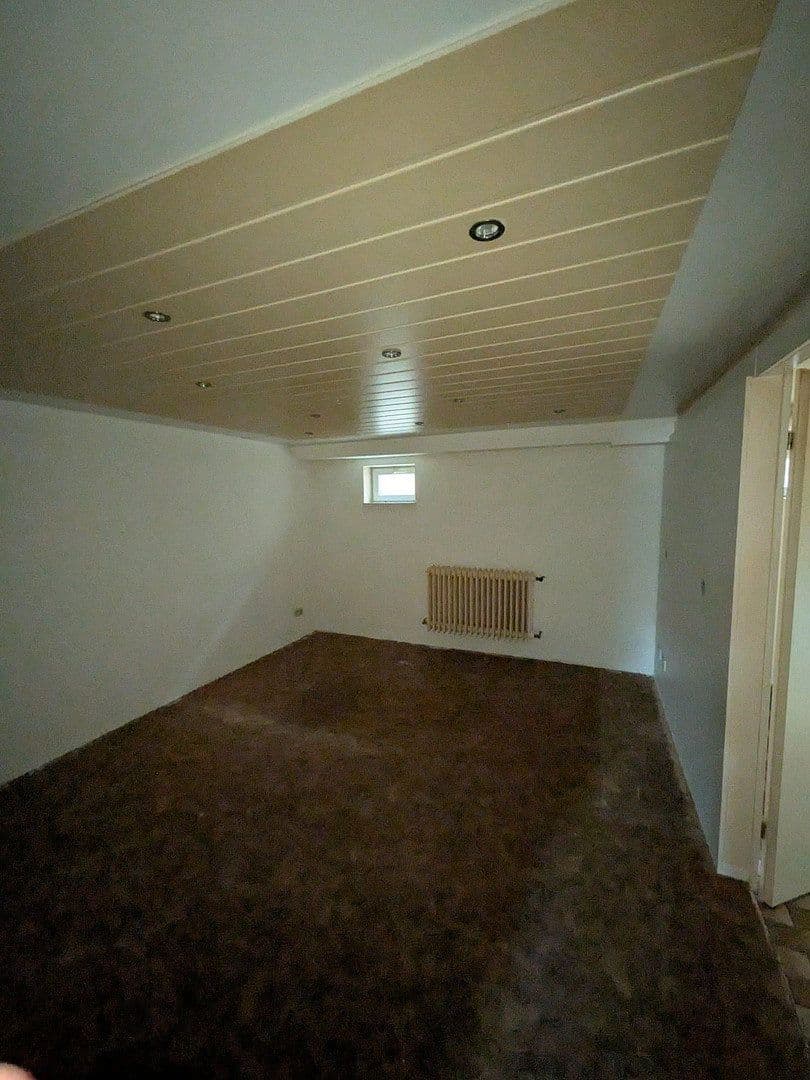 Prodej domu 88 m², pozemek 187 m², Schlesische Straße 38, Aalen, Bádensko-Württembersko Prodej domu 88 m², pozemek 187 m², Schlesische Straße 38, Aalen, Bádensko-Württembersko