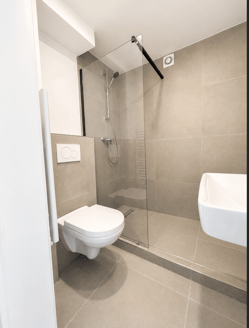 Prodej bytu 3+kk 75 m², Düsseldorf, Severní Porýní-Vestfálsko Prodej bytu 3+kk 75 m², Düsseldorf, Severní Porýní-Vestfálsko