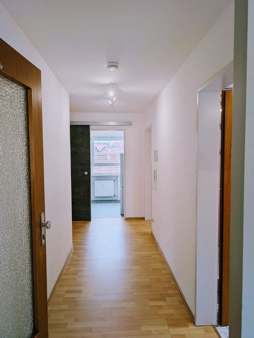 Pronájem bytu 2+1 54 m², Friedrich-Münch-Straße 45, Mühlacker, Bádensko-Württembersko Pronájem bytu 2+1 54 m², Friedrich-Münch-Straße 45, Mühlacker, Bádensko-Württembersko
