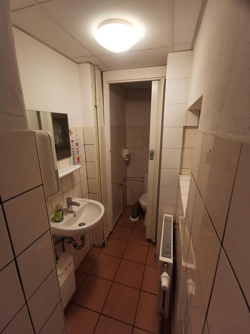 Pronájem kanceláře 130 m², Bahnhofstraße 5, Senftenberg - Zły Komorow, Braniborsko Pronájem kanceláře 130 m², Bahnhofstraße 5, Senftenberg - Zły Komorow, Braniborsko