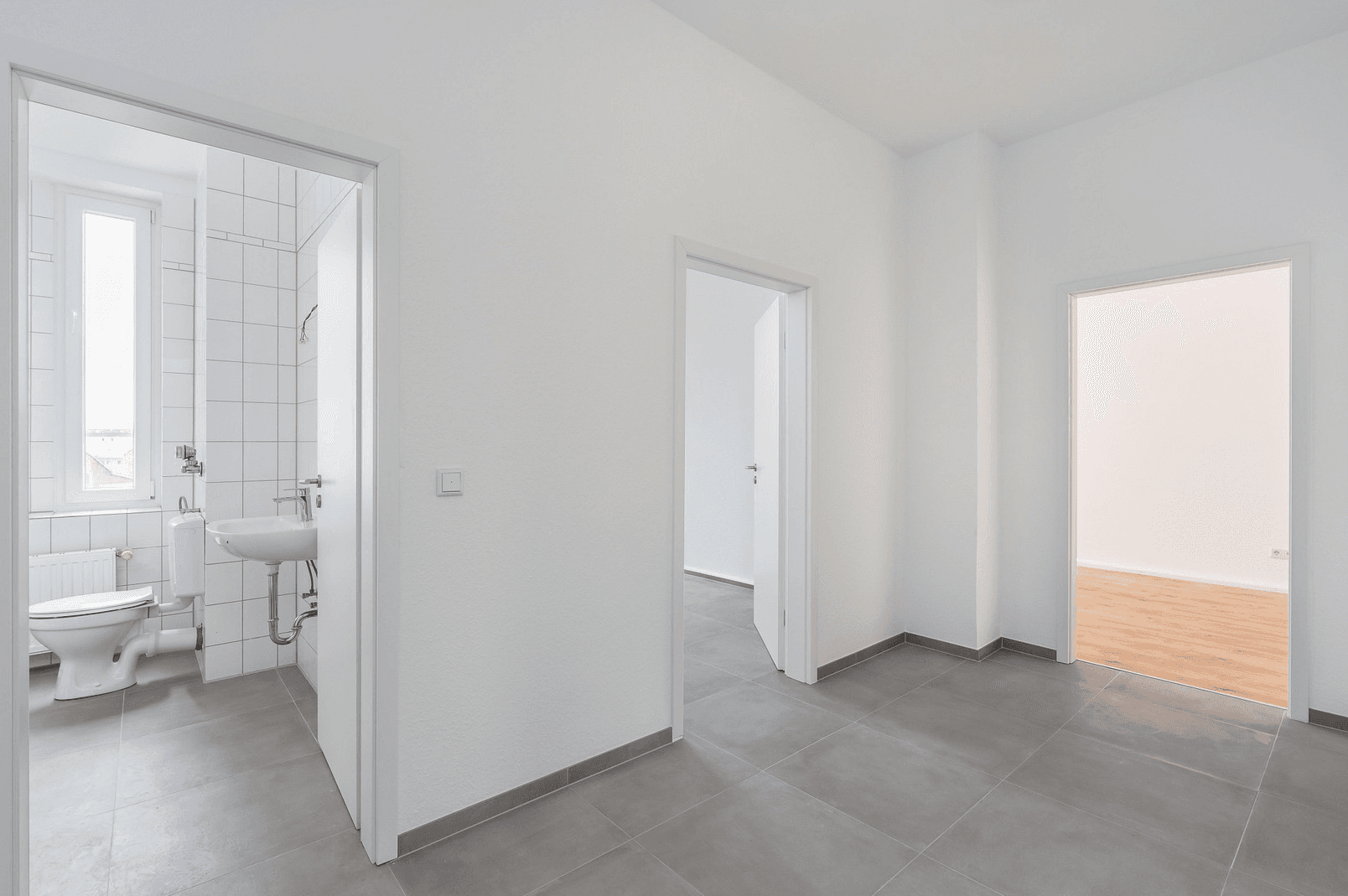 Prodej bytu 3+1 76 m², Düsseldorf, Severní Porýní-Vestfálsko Prodej bytu 3+1 76 m², Düsseldorf, Severní Porýní-Vestfálsko