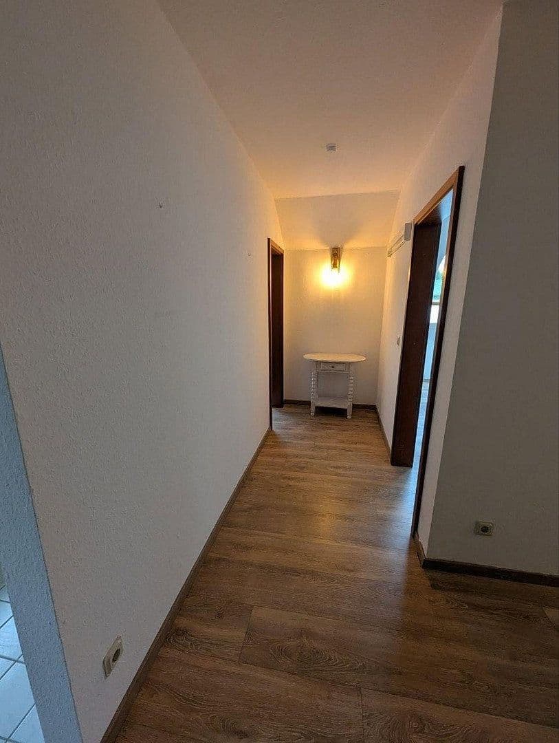 Pronájem bytu 3+1 84 m², Neuendorfer Weg 10a, Lütow, Mecklenburg-Vorpommern Pronájem bytu 3+1 84 m², Neuendorfer Weg 10a, Lütow, Mecklenburg-Vorpommern