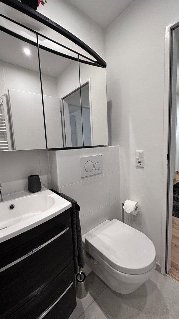 Pronájem bytu 3+1 73 m², München, Bavorsko Pronájem bytu 3+1 73 m², München, Bavorsko