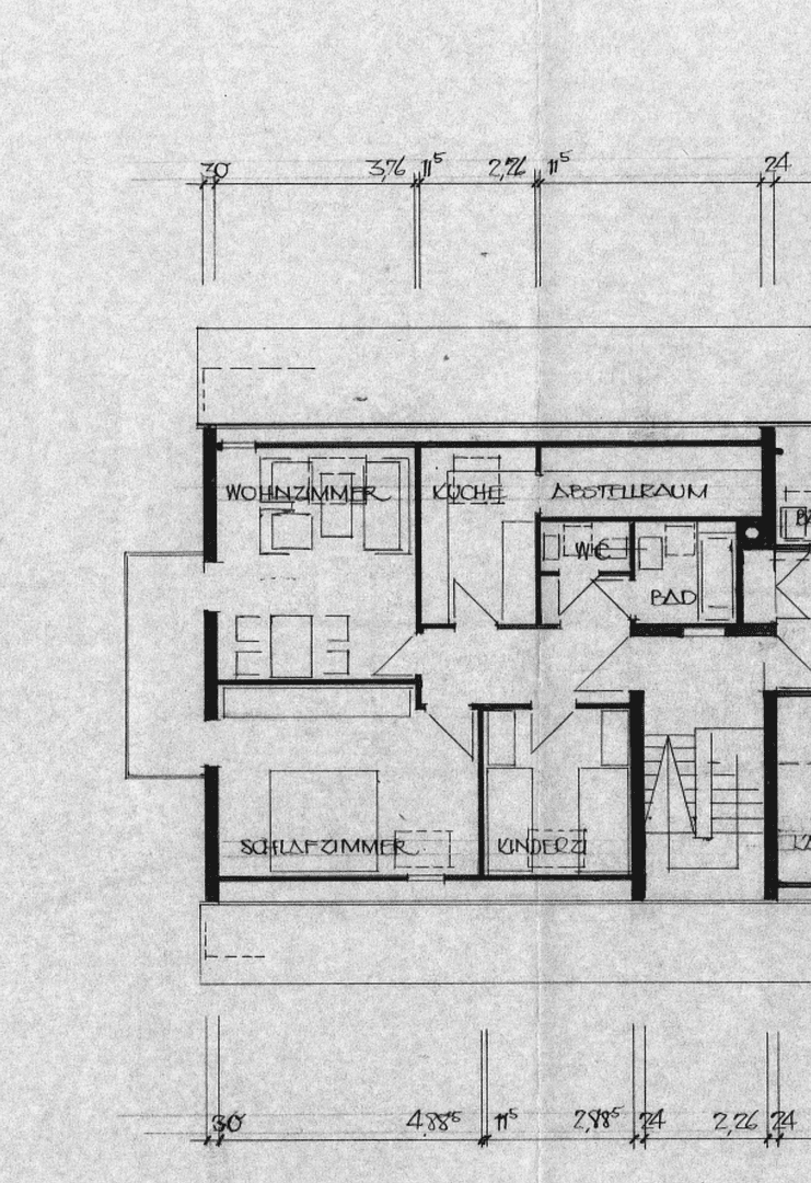 Pronájem bytu 3+1 58 m², Teckstr. 2, Göppingen, Bádensko-Württembersko Pronájem bytu 3+1 58 m², Teckstr. 2, Göppingen, Bádensko-Württembersko
