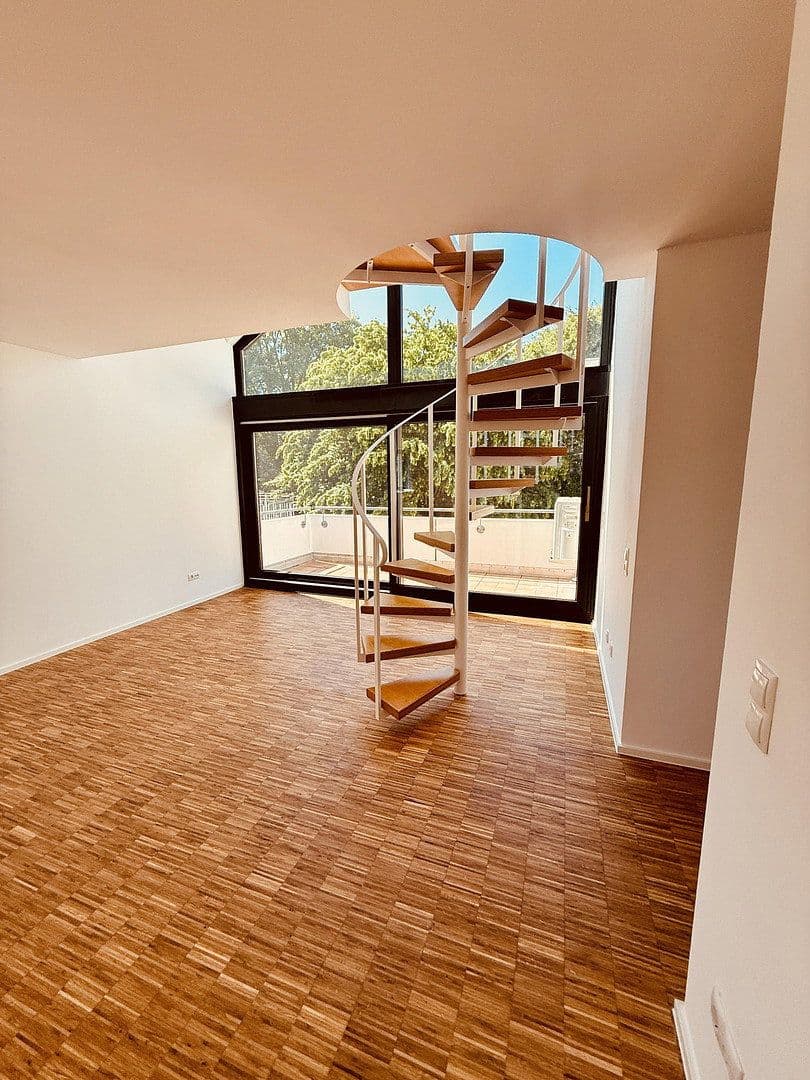 Pronájem bytu 2+kk 92 m², Arndtstraße 32-34, Köln, Severní Porýní-Vestfálsko Pronájem bytu 2+kk 92 m², Arndtstraße 32-34, Köln, Severní Porýní-Vestfálsko