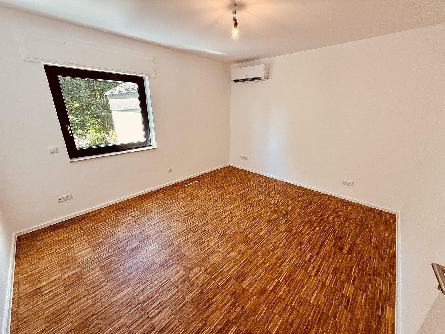 Pronájem bytu 2+kk 92 m², Arndtstraße 32-34, Köln, Severní Porýní-Vestfálsko Pronájem bytu 2+kk 92 m², Arndtstraße 32-34, Köln, Severní Porýní-Vestfálsko