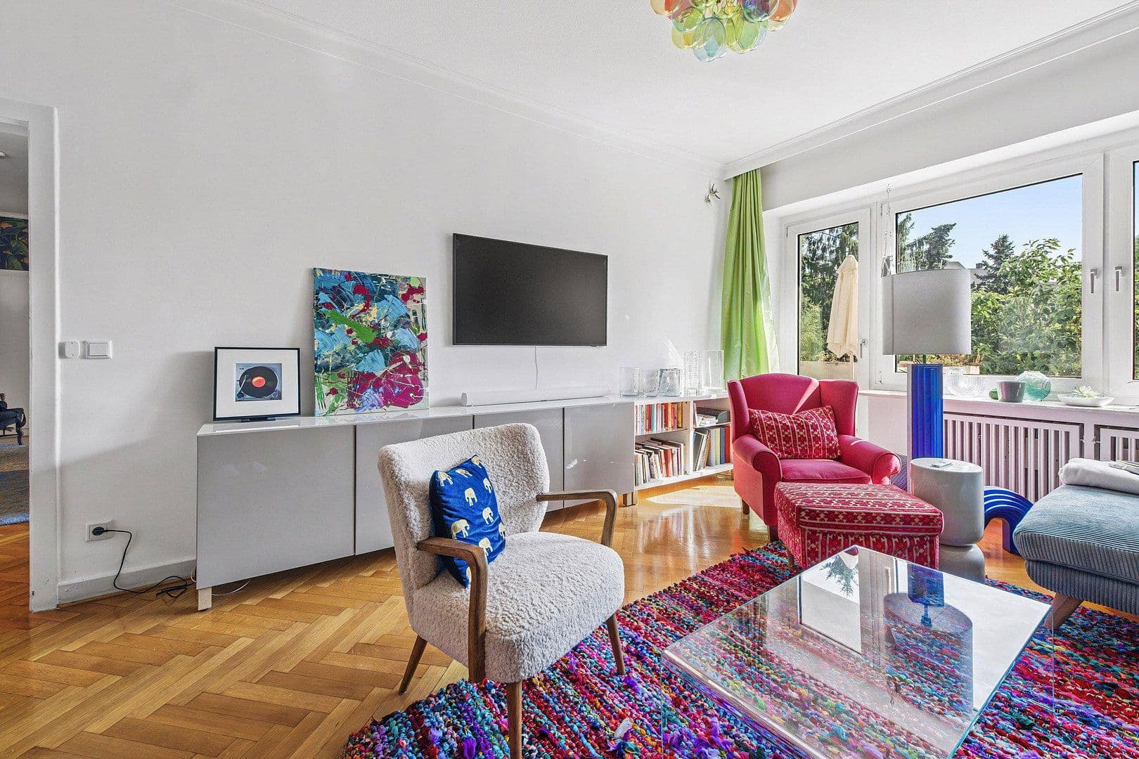 Pronájem bytu 2+1 100 m², Fischerstr. 45, Düsseldorf, Severní Porýní-Vestfálsko Pronájem bytu 2+1 100 m², Fischerstr. 45, Düsseldorf, Severní Porýní-Vestfálsko