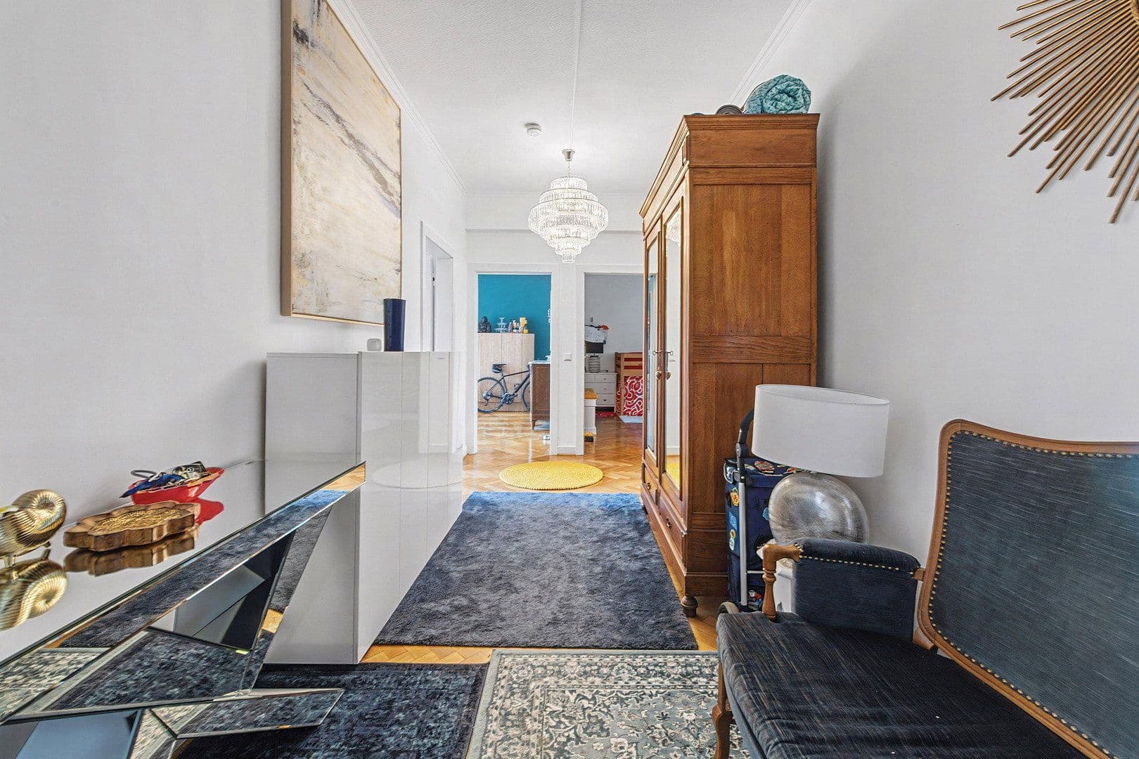 Pronájem bytu 2+1 100 m², Fischerstr. 45, Düsseldorf, Severní Porýní-Vestfálsko Pronájem bytu 2+1 100 m², Fischerstr. 45, Düsseldorf, Severní Porýní-Vestfálsko