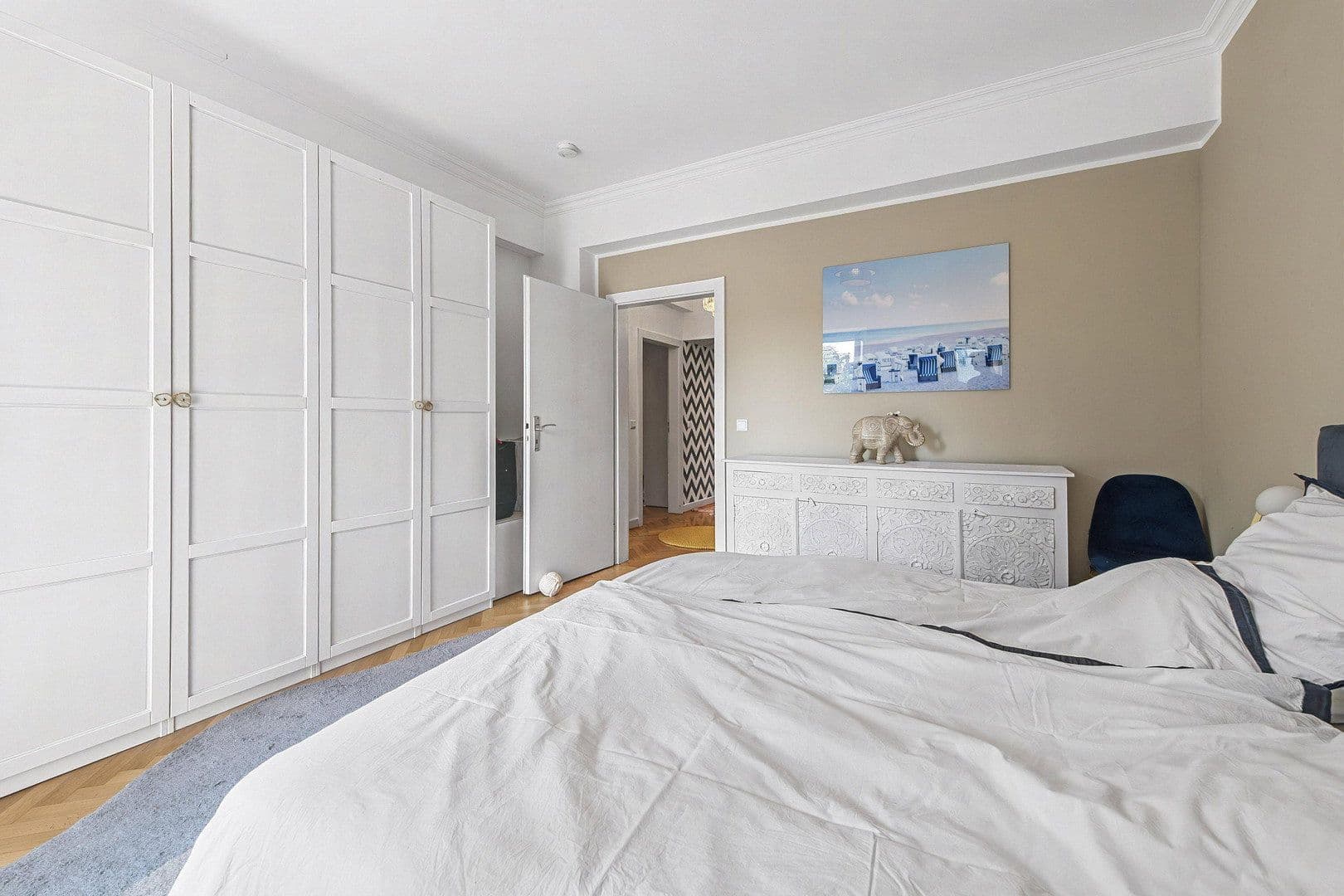 Pronájem bytu 2+1 100 m², Fischerstr. 45, Düsseldorf, Severní Porýní-Vestfálsko Pronájem bytu 2+1 100 m², Fischerstr. 45, Düsseldorf, Severní Porýní-Vestfálsko