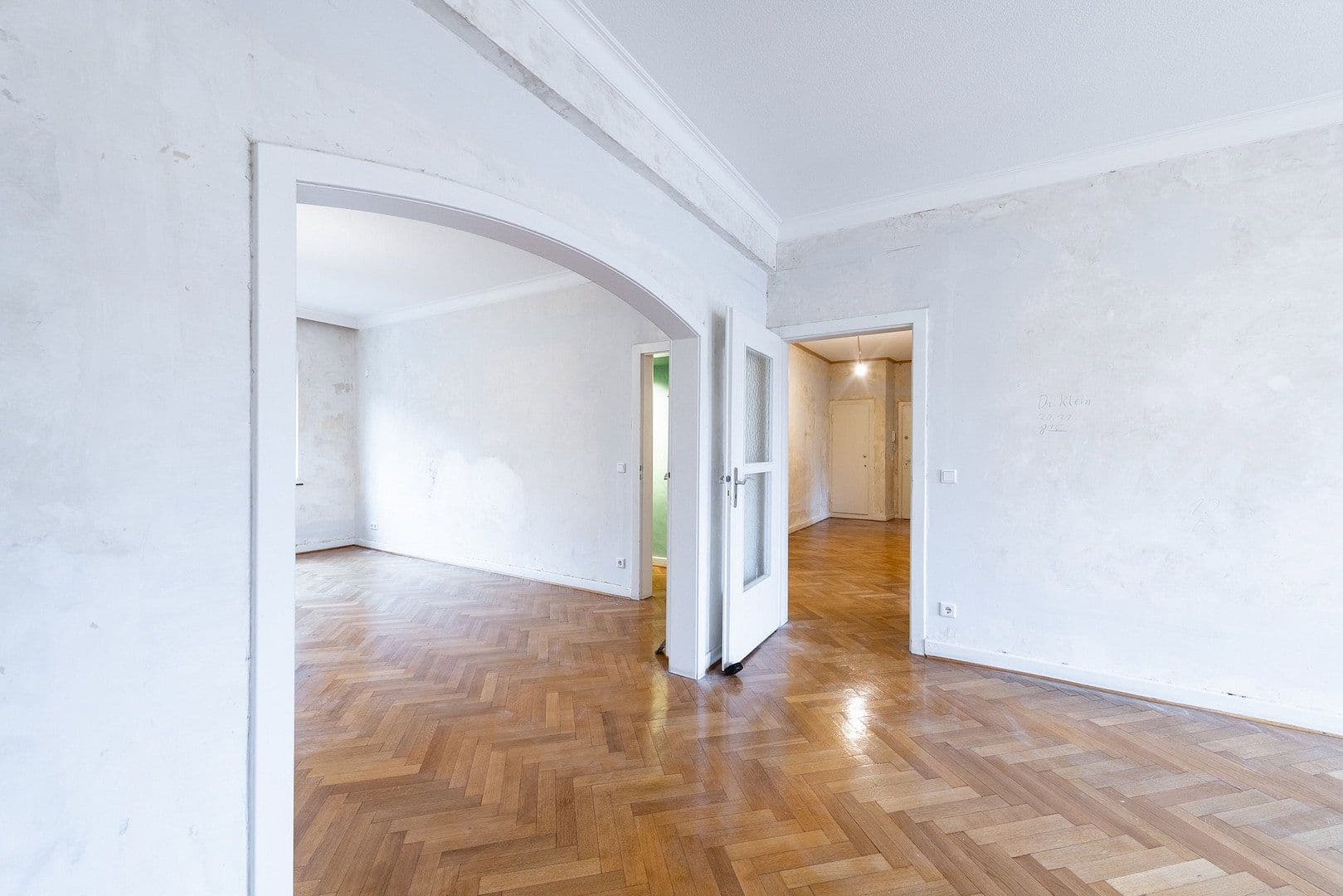 Pronájem bytu 2+1 100 m², Fischerstr. 45, Düsseldorf, Severní Porýní-Vestfálsko Pronájem bytu 2+1 100 m², Fischerstr. 45, Düsseldorf, Severní Porýní-Vestfálsko