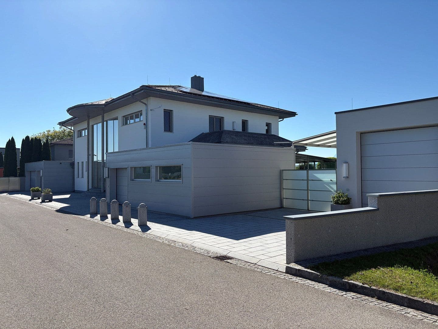 Prodej domu 572 m², pozemek 1.923 m², Rosenweg 8, Vöcklabruck, Horní Rakousko Prodej domu 572 m², pozemek 1.923 m², Rosenweg 8, Vöcklabruck, Horní Rakousko