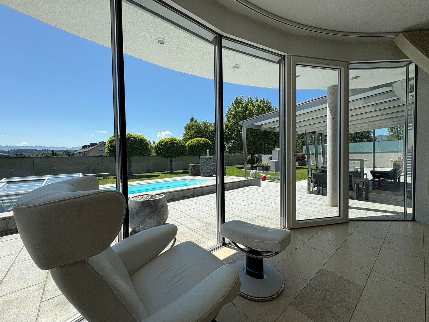 Prodej domu 572 m², pozemek 1.923 m², Rosenweg 8, Vöcklabruck, Horní Rakousko Prodej domu 572 m², pozemek 1.923 m², Rosenweg 8, Vöcklabruck, Horní Rakousko