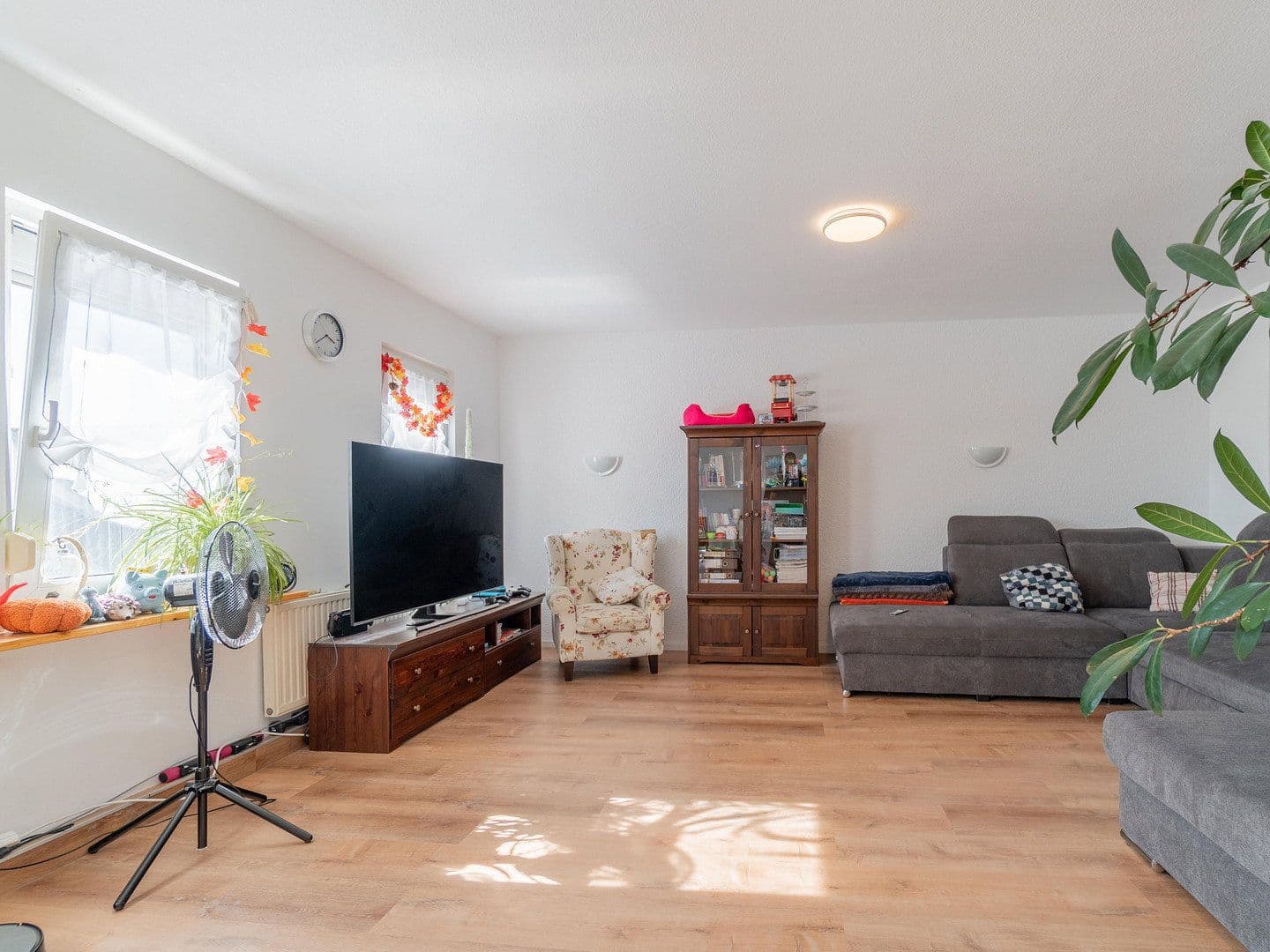Pronájem bytu 5+1 161 m², Villingen-Schwenningen, Bádensko-Württembersko Pronájem bytu 5+1 161 m², Villingen-Schwenningen, Bádensko-Württembersko