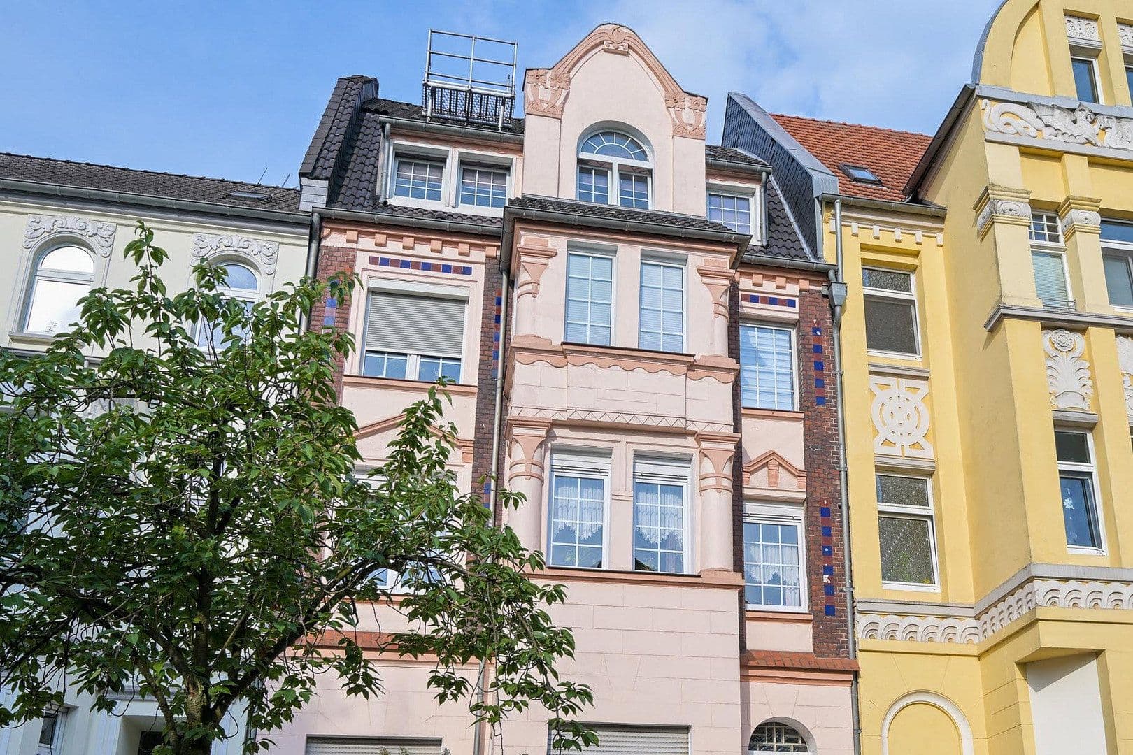 Pronájem bytu 3+kk 85 m², Robert-Koch-Str. 45, Oberhausen, Severní Porýní-Vestfálsko Pronájem bytu 3+kk 85 m², Robert-Koch-Str. 45, Oberhausen, Severní Porýní-Vestfálsko