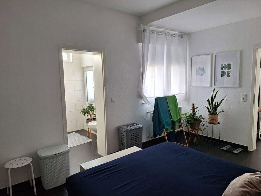 Pronájem domu 123 m², pozemek 96 m², Heusenstamm, Hessen Pronájem domu 123 m², pozemek 96 m², Heusenstamm, Hessen
