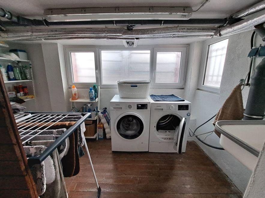 Pronájem domu 123 m², pozemek 96 m², Heusenstamm, Hessen Pronájem domu 123 m², pozemek 96 m², Heusenstamm, Hessen