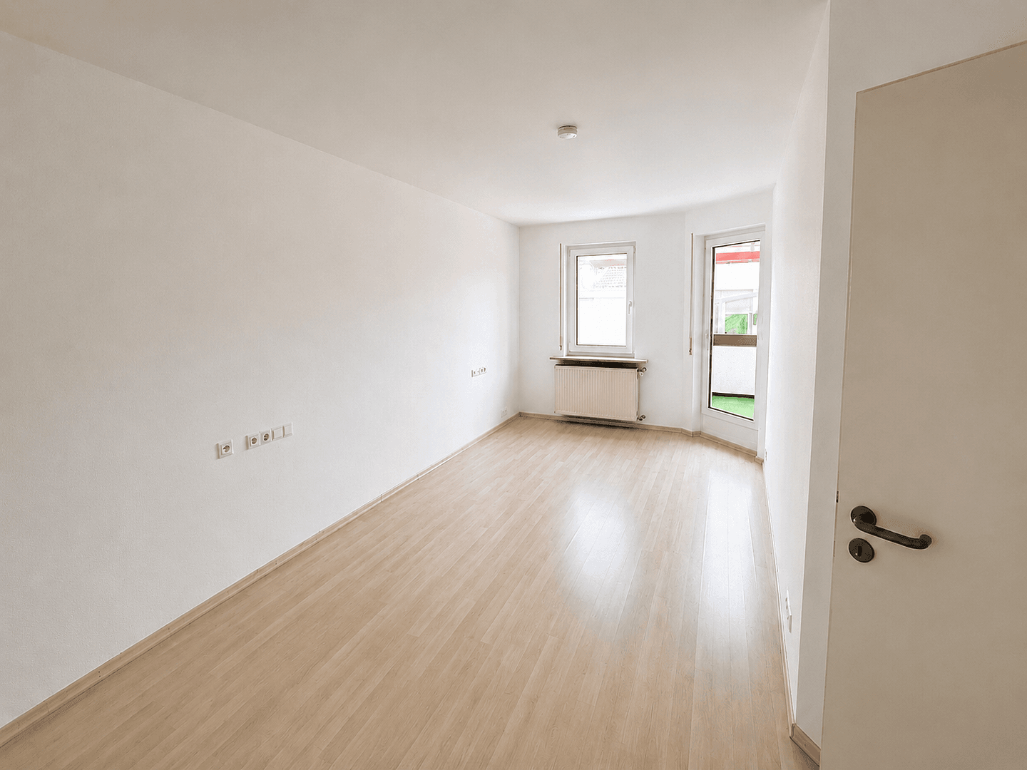 Prodej bytu 3+kk 86 m², Bahnhofstraße 79, Schwaikheim, Bádensko-Württembersko Prodej bytu 3+kk 86 m², Bahnhofstraße 79, Schwaikheim, Bádensko-Württembersko