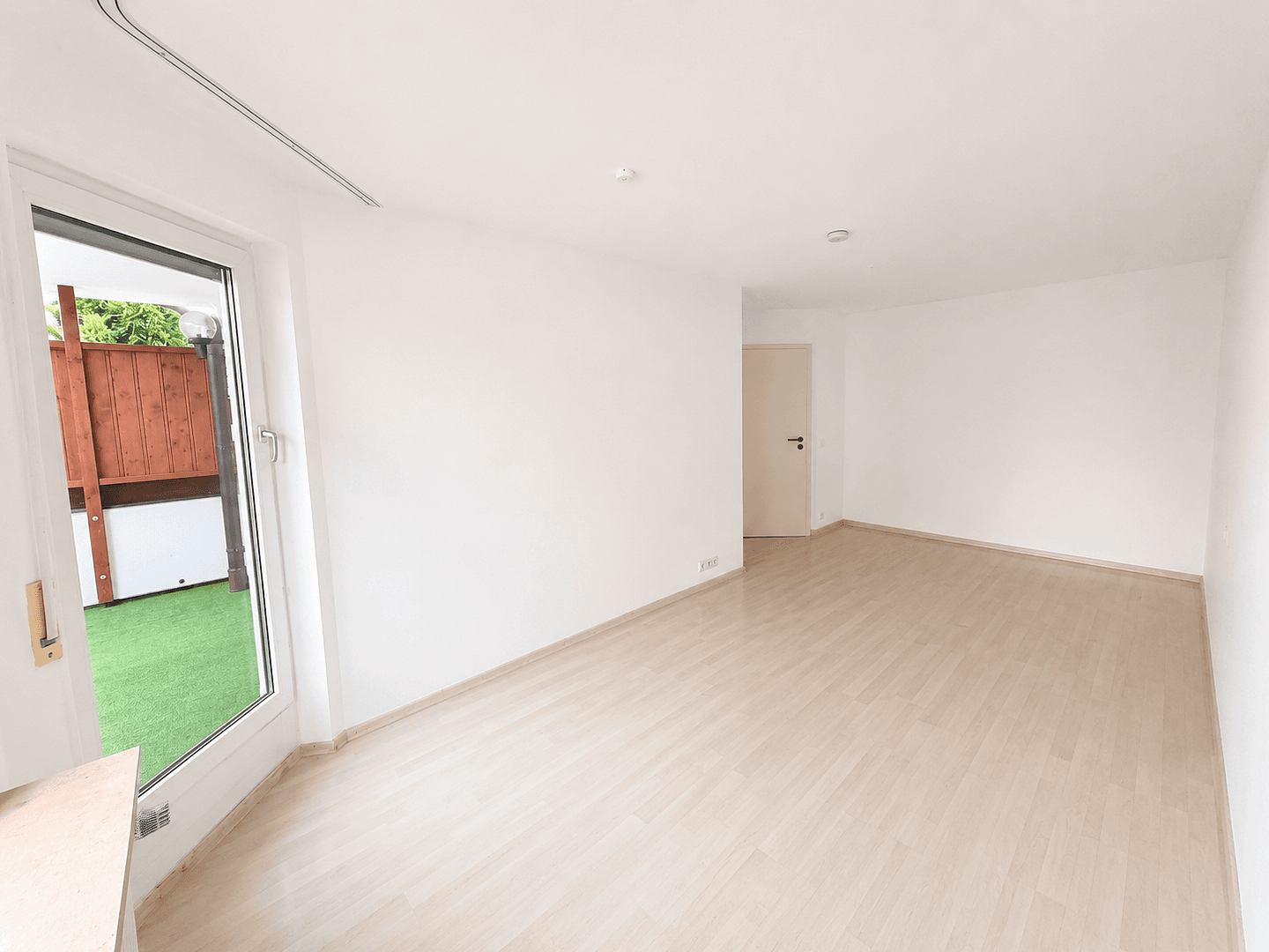Prodej bytu 3+kk 86 m², Bahnhofstraße 79, Schwaikheim, Bádensko-Württembersko Prodej bytu 3+kk 86 m², Bahnhofstraße 79, Schwaikheim, Bádensko-Württembersko