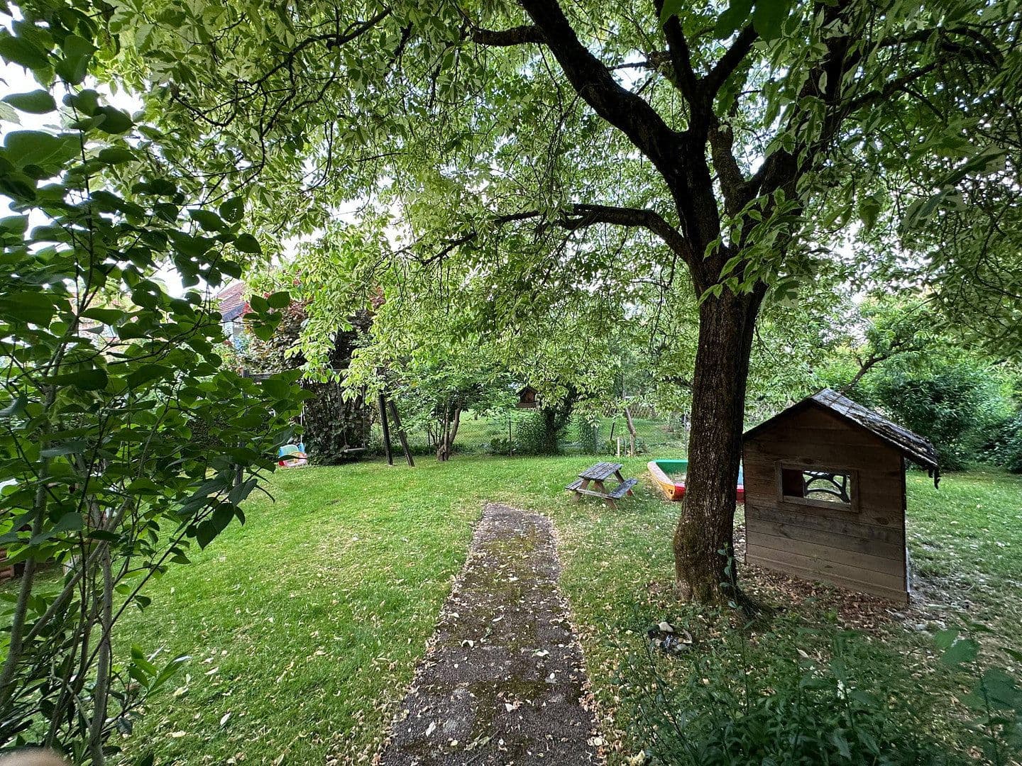 Prodej bytu 3+kk 86 m², Bahnhofstraße 79, Schwaikheim, Bádensko-Württembersko Prodej bytu 3+kk 86 m², Bahnhofstraße 79, Schwaikheim, Bádensko-Württembersko