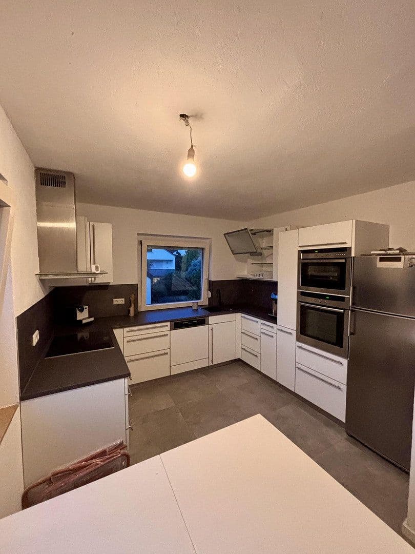 Prodej domu 192 m², pozemek 471 m², Gingen an der Fils, Bádensko-Württembersko Prodej domu 192 m², pozemek 471 m², Gingen an der Fils, Bádensko-Württembersko