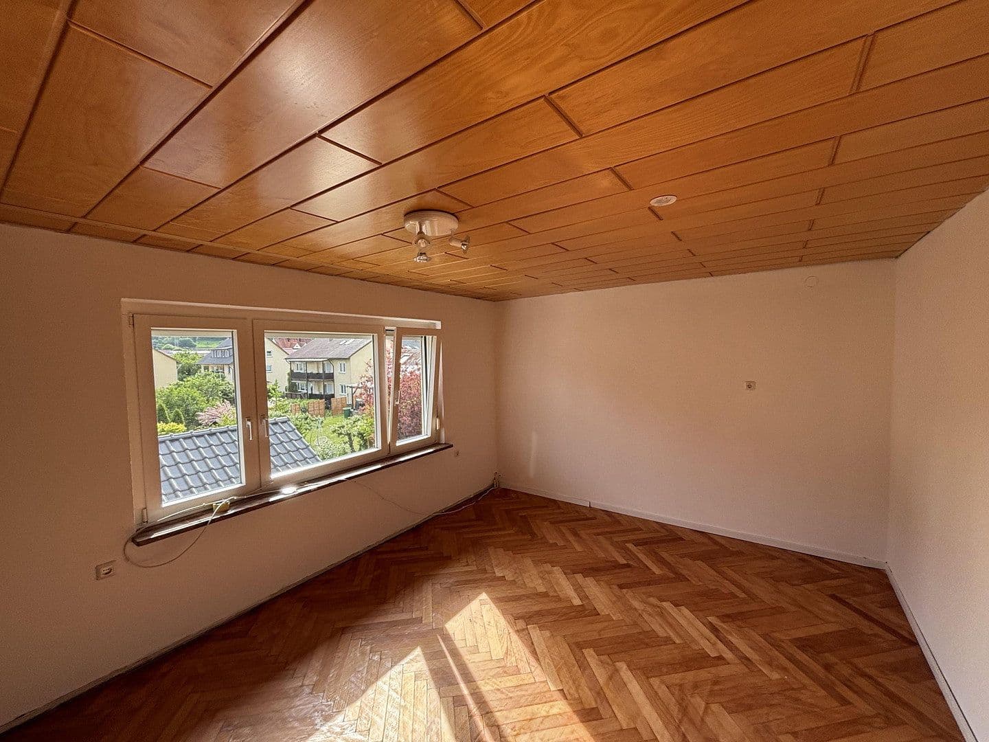 Prodej domu 192 m², pozemek 471 m², Gingen an der Fils, Bádensko-Württembersko Prodej domu 192 m², pozemek 471 m², Gingen an der Fils, Bádensko-Württembersko