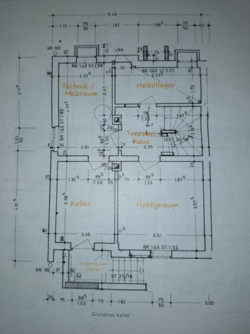 Prodej domu 108 m², pozemek 311 m², Unterensingen, Bádensko-Württembersko Prodej domu 108 m², pozemek 311 m², Unterensingen, Bádensko-Württembersko