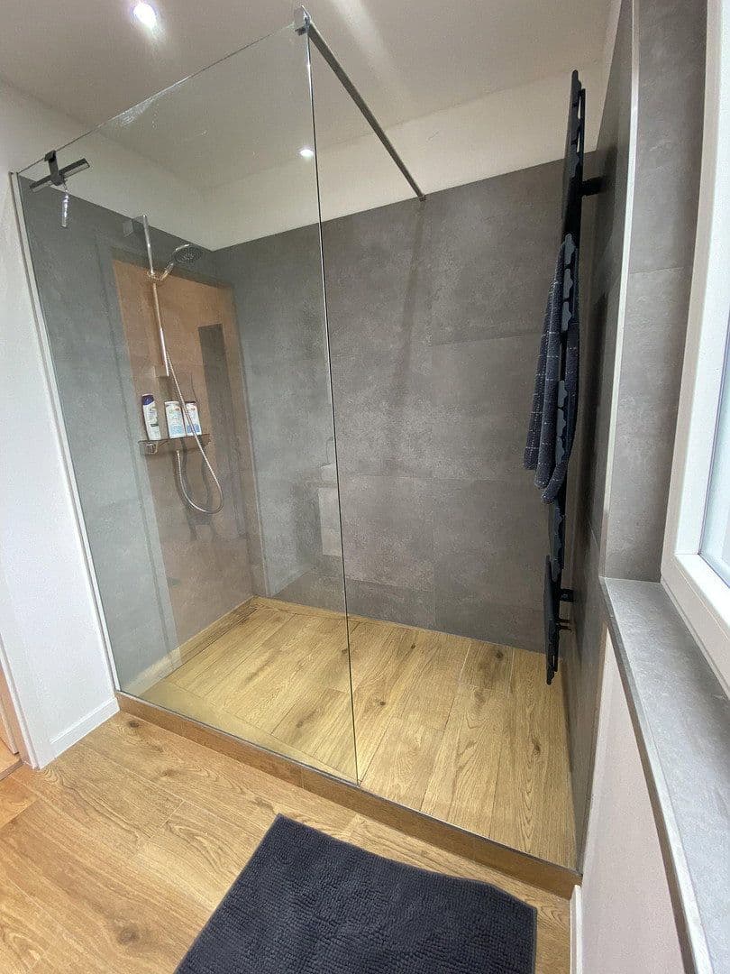 Prodej domu 100 m², pozemek 284 m², Wardenburg, Dolní Sasko Prodej domu 100 m², pozemek 284 m², Wardenburg, Dolní Sasko