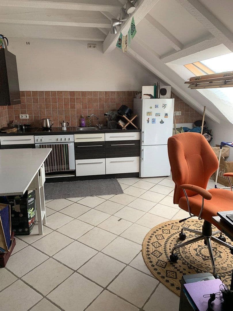 Pronájem bytu 1+kk 60 m², August-Bendler-Str. 11, Schwelm, Severní Porýní-Vestfálsko Pronájem bytu 1+kk 60 m², August-Bendler-Str. 11, Schwelm, Severní Porýní-Vestfálsko