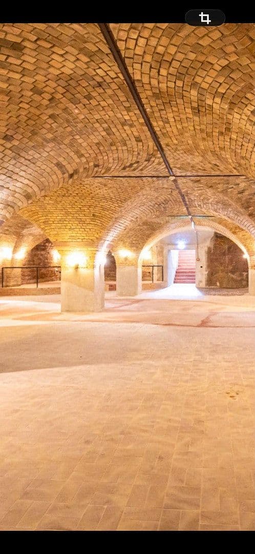 Pronájem nebytového prostoru 1.000 m², Mainz, Porýní-Falc Pronájem nebytového prostoru 1.000 m², Mainz, Porýní-Falc