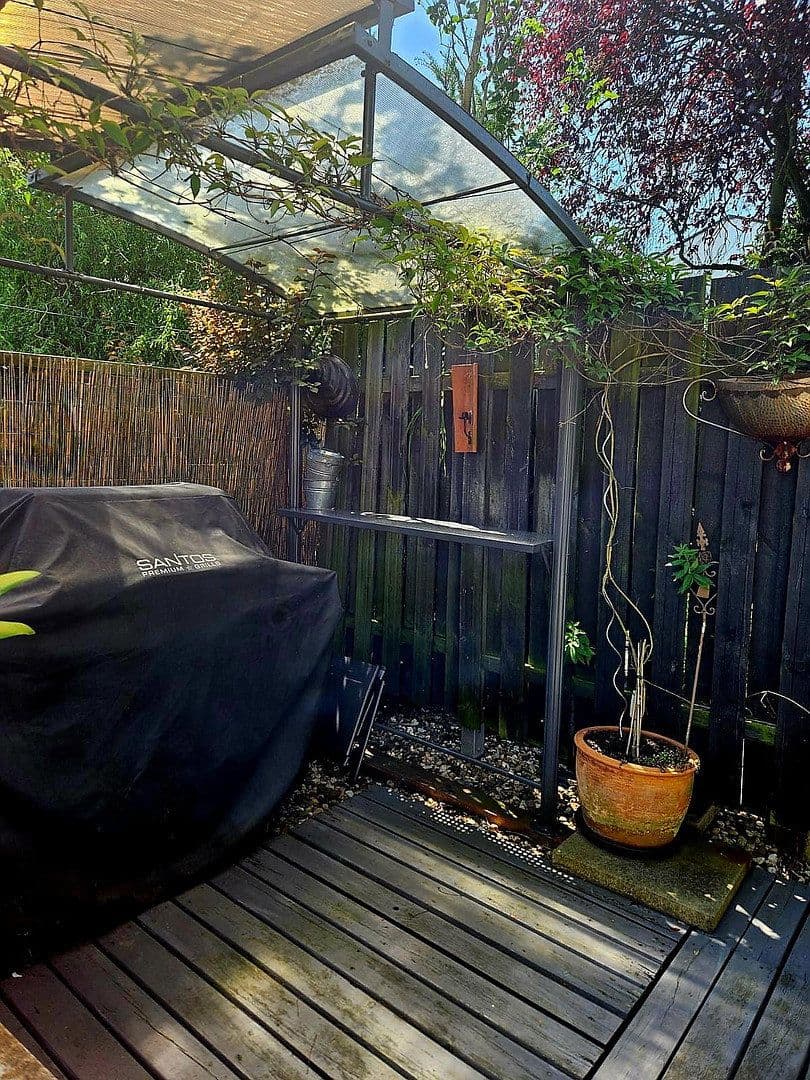 Prodej domu 182 m², pozemek 473 m², Köln-Auweiler, Severní Porýní-Vestfálsko Prodej domu 182 m², pozemek 473 m², Köln-Auweiler, Severní Porýní-Vestfálsko
