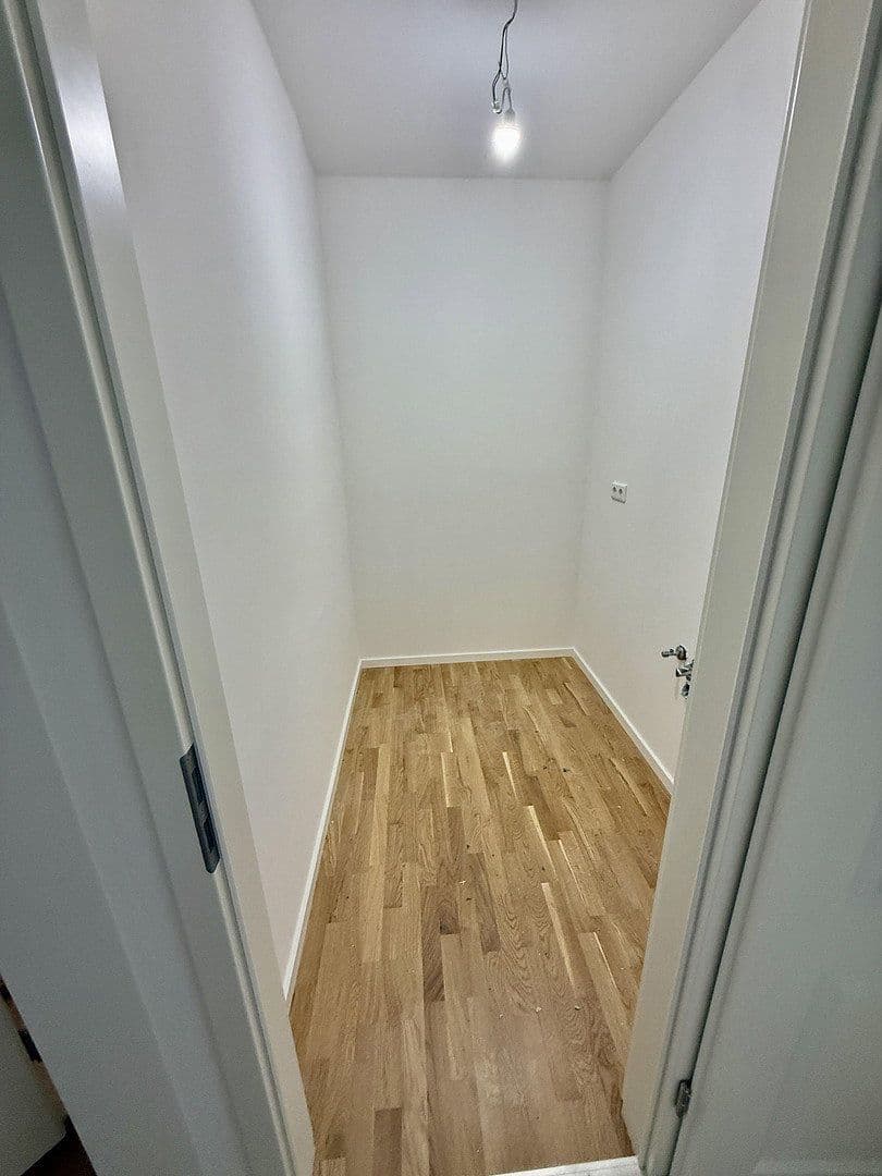 Pronájem bytu 2+1 55 m², Denisstrasse 0, Nürnberg, Bavorsko Pronájem bytu 2+1 55 m², Denisstrasse 0, Nürnberg, Bavorsko