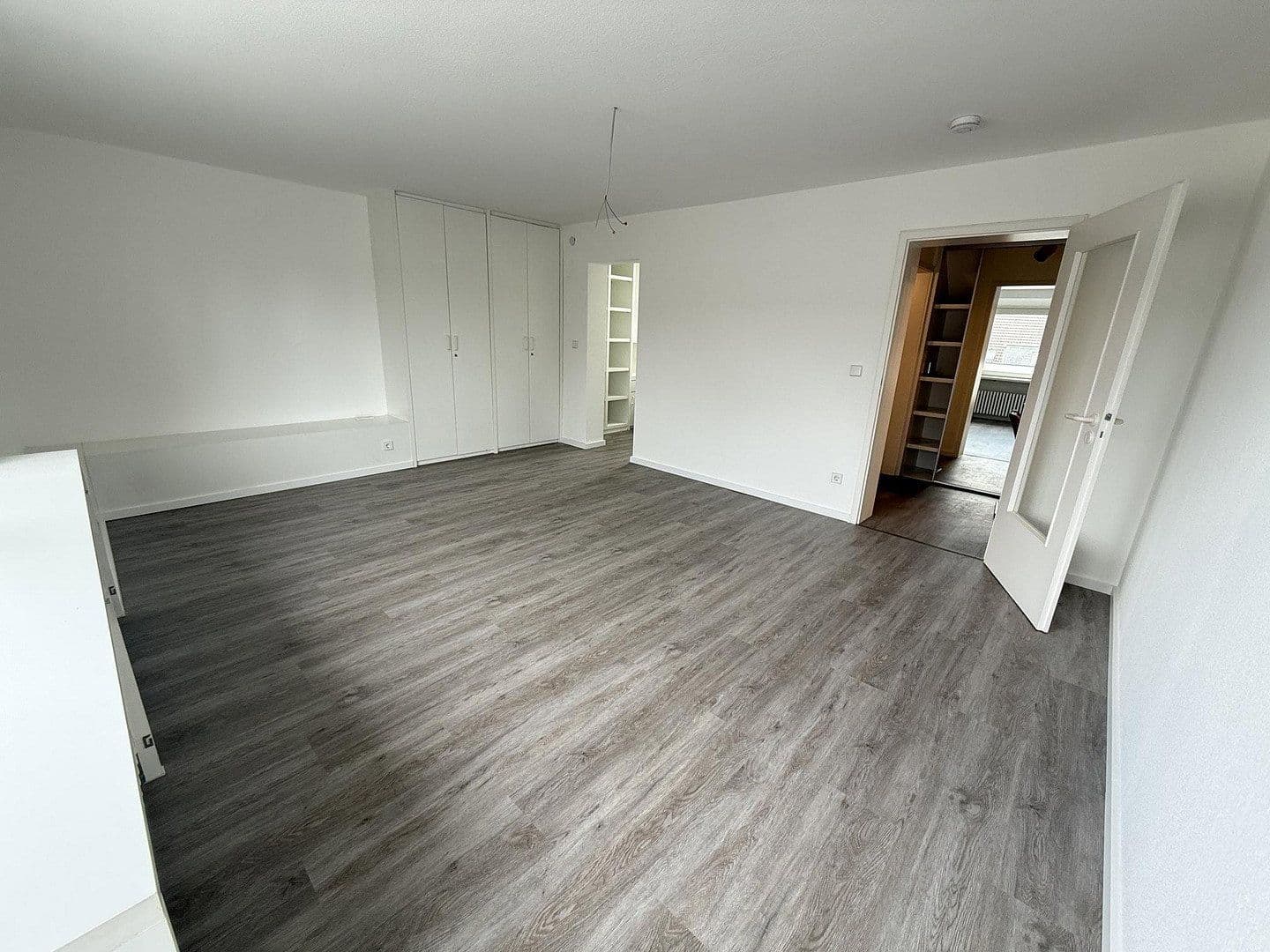 Pronájem bytu 2+1 73 m², Leverkusen, Severní Porýní-Vestfálsko Pronájem bytu 2+1 73 m², Leverkusen, Severní Porýní-Vestfálsko