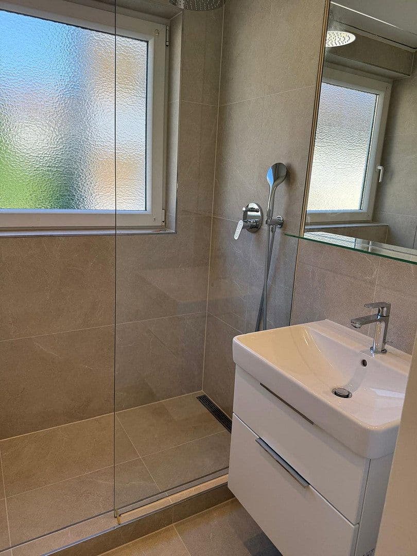 Pronájem bytu 3+1 76 m², Traubenstraße 10, Stuttgart West, Bádensko-Württembersko Pronájem bytu 3+1 76 m², Traubenstraße 10, Stuttgart West, Bádensko-Württembersko