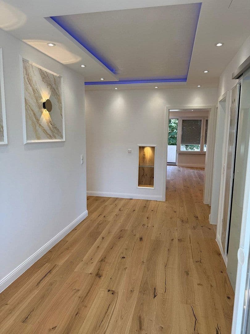 Pronájem bytu 3+1 76 m², Traubenstraße 10, Stuttgart West, Bádensko-Württembersko Pronájem bytu 3+1 76 m², Traubenstraße 10, Stuttgart West, Bádensko-Württembersko