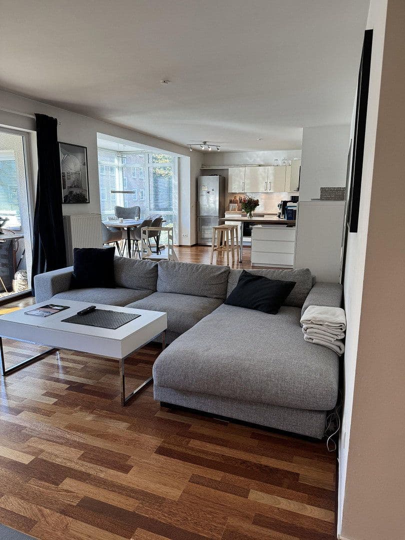 Prodej bytu 3+kk 112 m², Winterhuder Weg 43, Hamburg, Hamburg Prodej bytu 3+kk 112 m², Winterhuder Weg 43, Hamburg, Hamburg