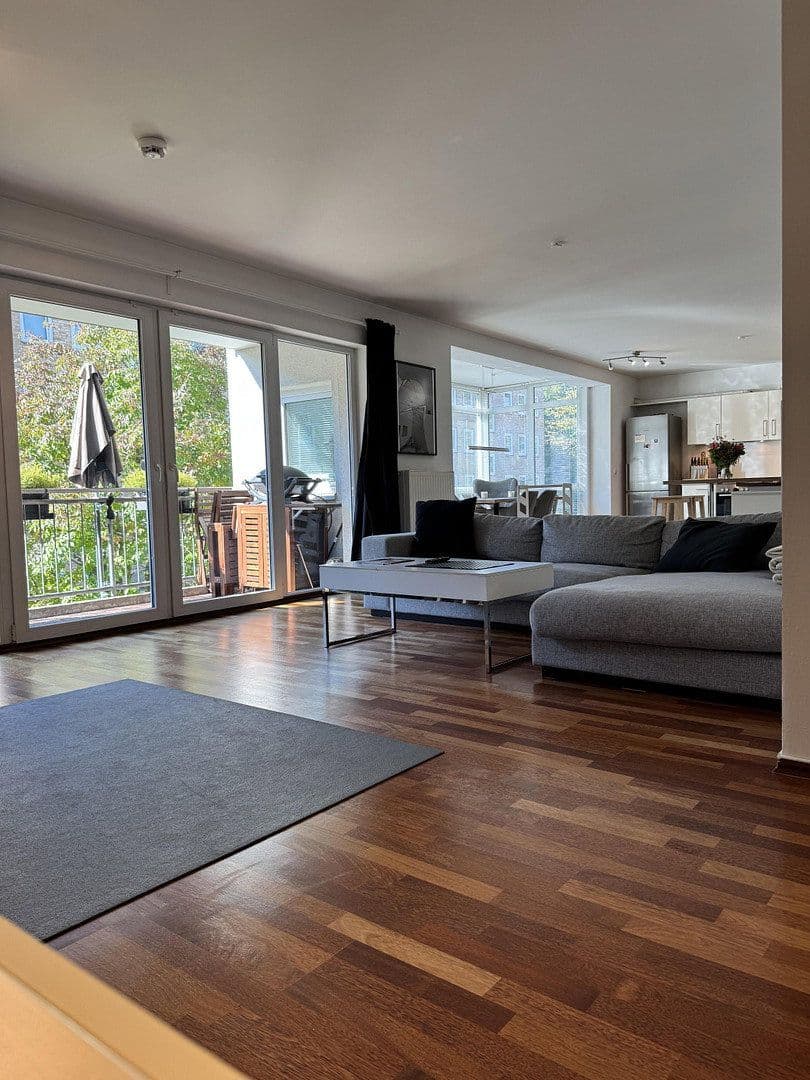Prodej bytu 3+kk 112 m², Winterhuder Weg 43, Hamburg, Hamburg Prodej bytu 3+kk 112 m², Winterhuder Weg 43, Hamburg, Hamburg