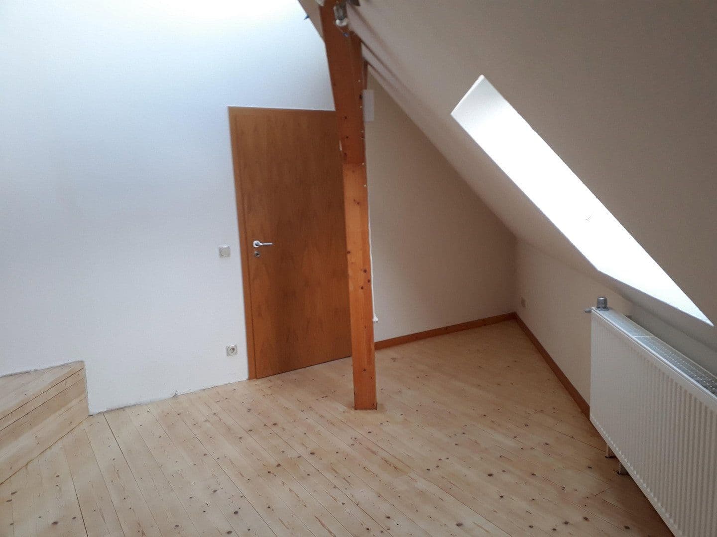 Pronájem bytu 2+kk 70 m², Mettlach, Země Sársko Pronájem bytu 2+kk 70 m², Mettlach, Země Sársko